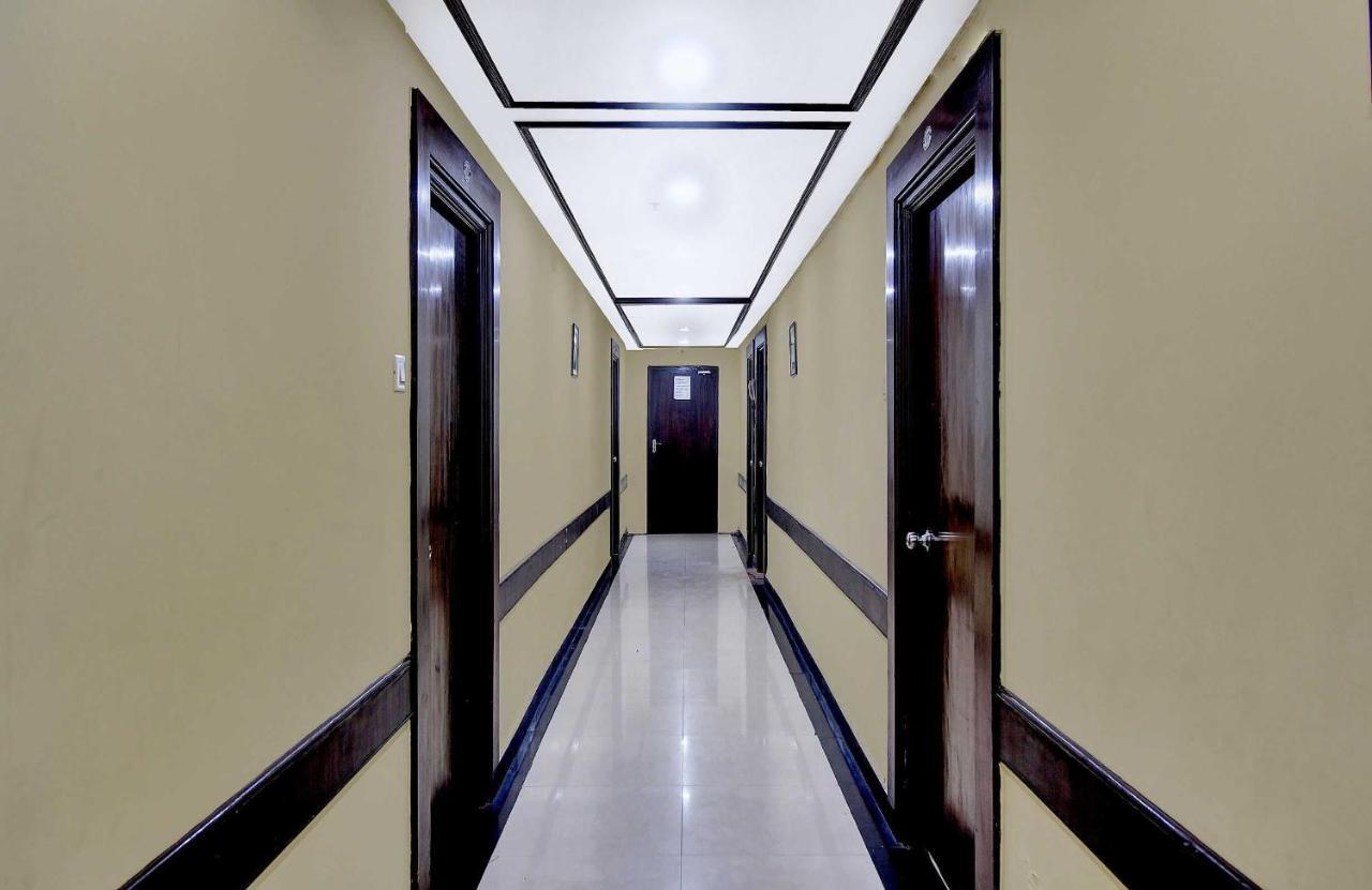Townhouse The Grand Plaza Hotel Hyderabad Ngoại thất bức ảnh