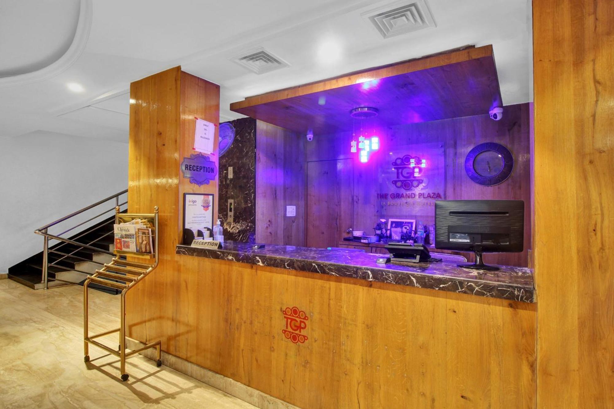 Townhouse The Grand Plaza Hotel Hyderabad Ngoại thất bức ảnh